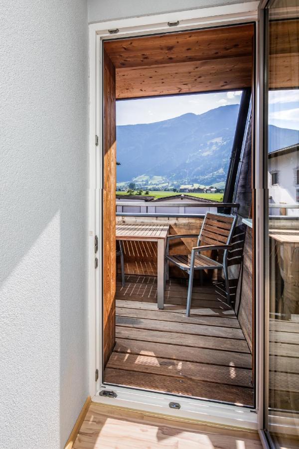 Apparthaus & Chalets Hofer Zell am Ziller Exterior foto
